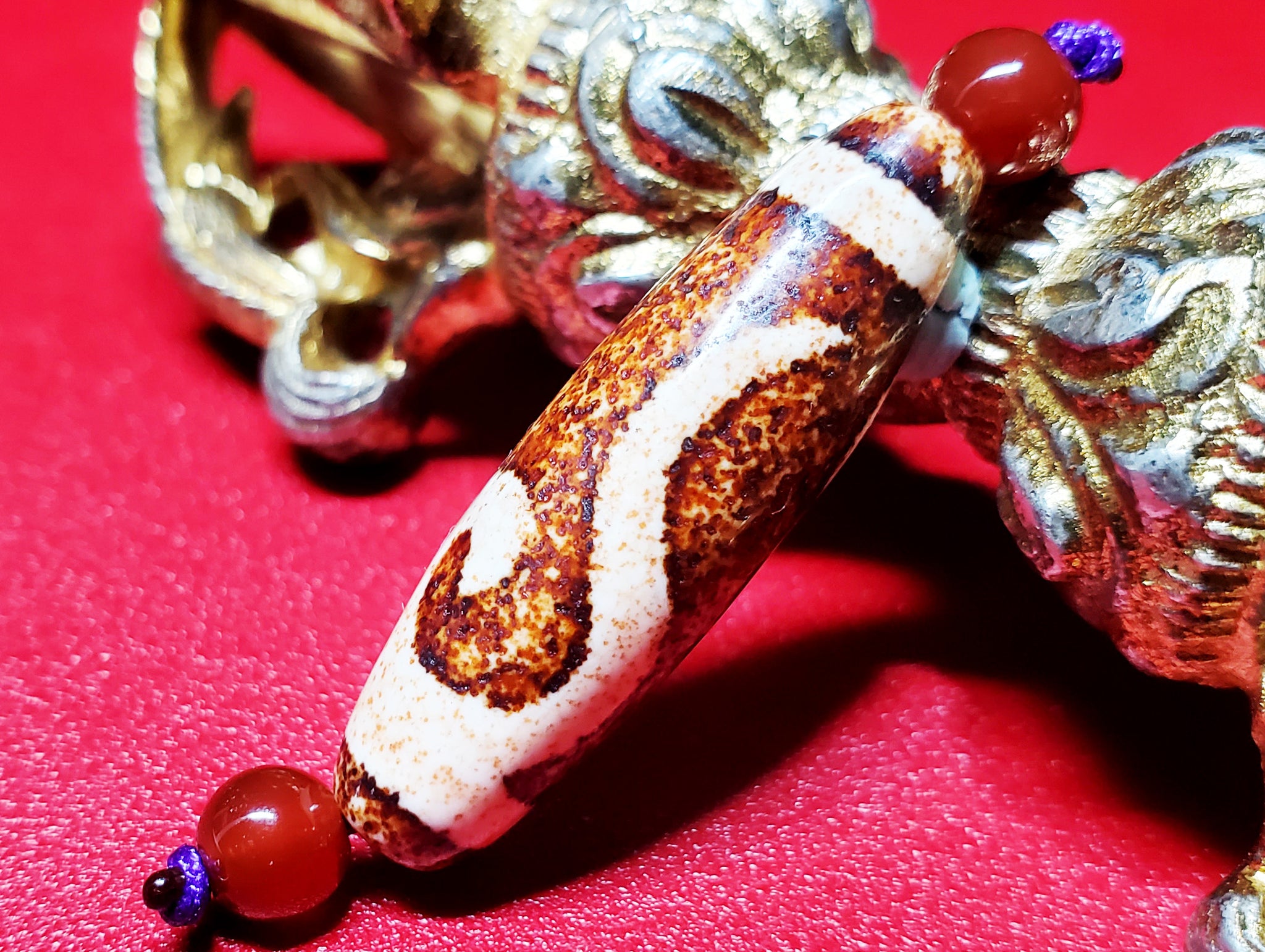 上肯天珠・如意鈎天珠 – 天然石の店 ふうちゃん