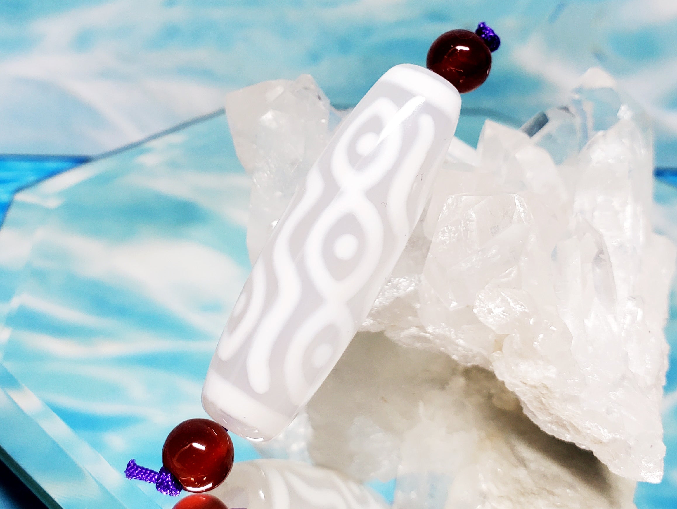 なんじゃこりゃー！珍しい！九眼白天珠さま！ なんじゃこりゃー！珍しい！九眼白天珠さま！ あれま！これは