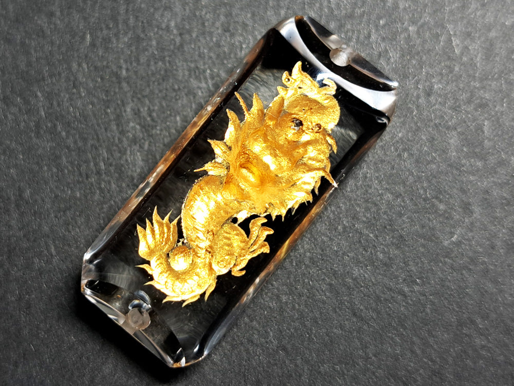 龍・金色入　No.004　約35×15×10ｍｍ・裏面