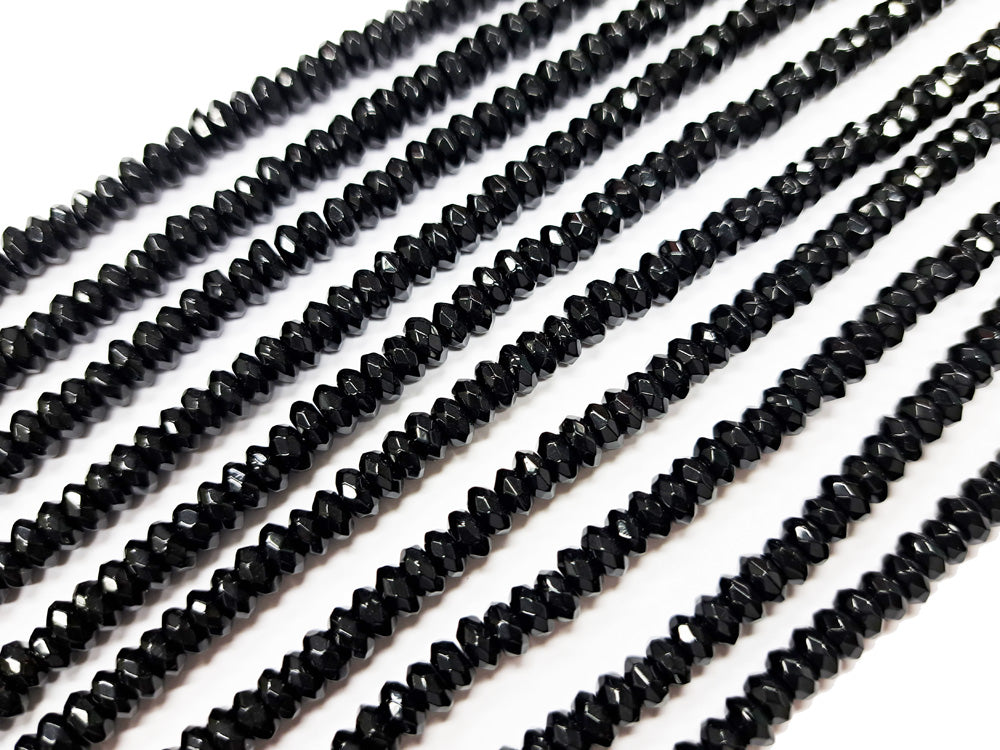 オニキス・約３×６ｍｍ 多面カット