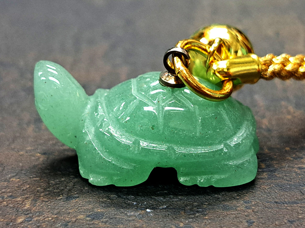 アベンチュリン（グリーンクォーツァイト）