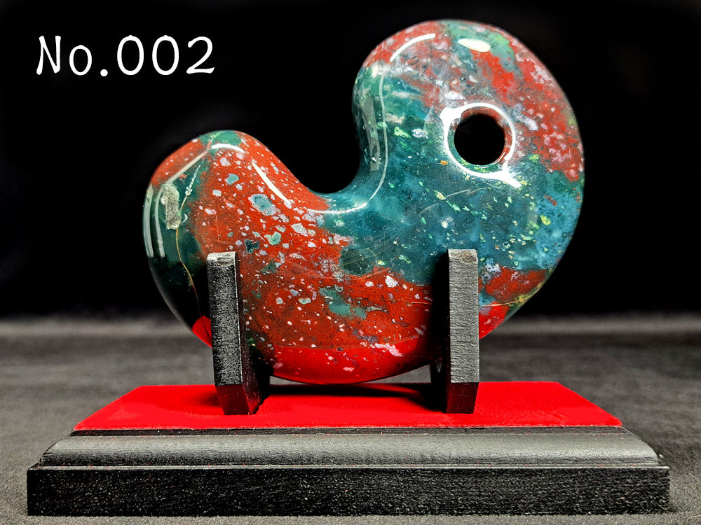 青瑪瑙勾玉　100個　特大　客注専用 超特大勾玉・インド瑪瑙（置物） – 天然石の店 ふうちゃん