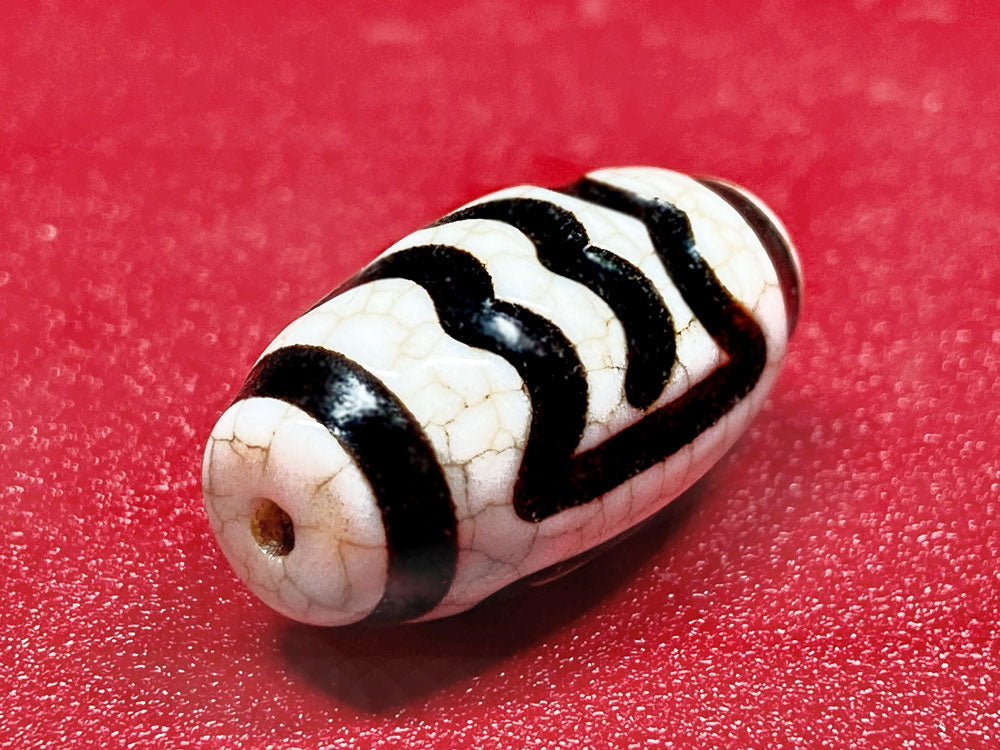 天珠【一点物】 開光 三眼天珠 菩提樹 一点物【メーカー直営】