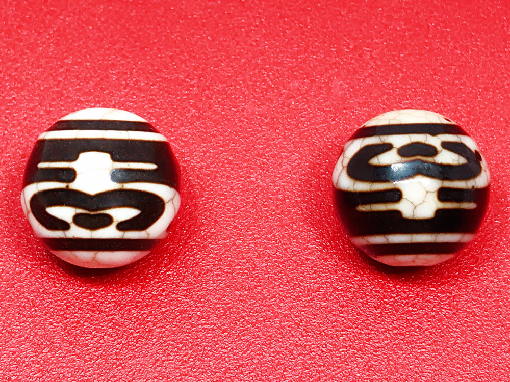 火供龍紋天珠・蓮花宝瓶天珠（小）／約14mm、16mm、18mm