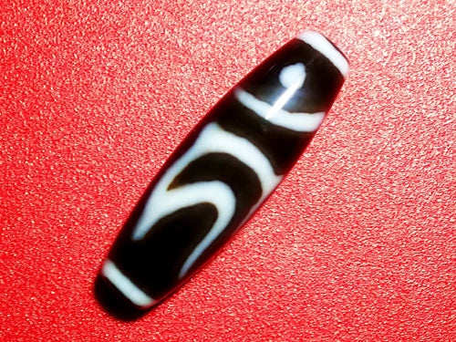 カーン・不動明王・龍眼梵字天珠・至純高級天珠／約12×38mm前後