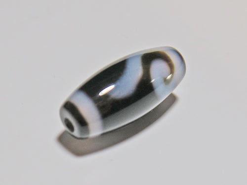 如意鈎天珠・ロングミニサイズ／約8×20mm前後 – 天然石の店 ふう